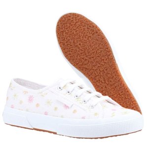 2750 Flowers Embroidery Shoe