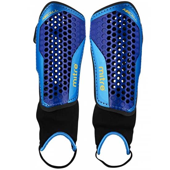 Lightweight Aircell Carbon Shin Guard