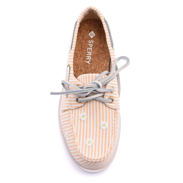 All-Day Comfort 2-Eye Deck Shoe