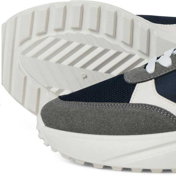 Aspire Lightweight Runner Shoes