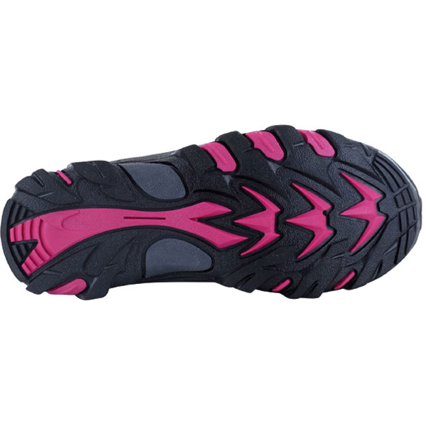 Blackout Mid Hiker Footwear