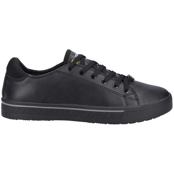 COOL O2 – Performance Footwear for the Modern Worker