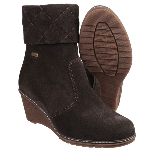 Cornwell Zip-Up Boot With Flattering Wedge Heel