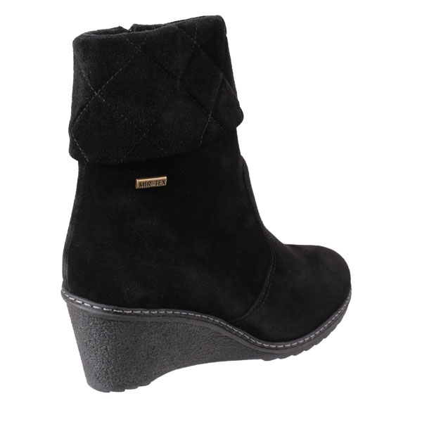 Cornwell Zip-Up Boot With Flattering Wedge Heel