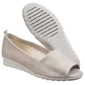 Fantastic Smart Slip-On Footwear