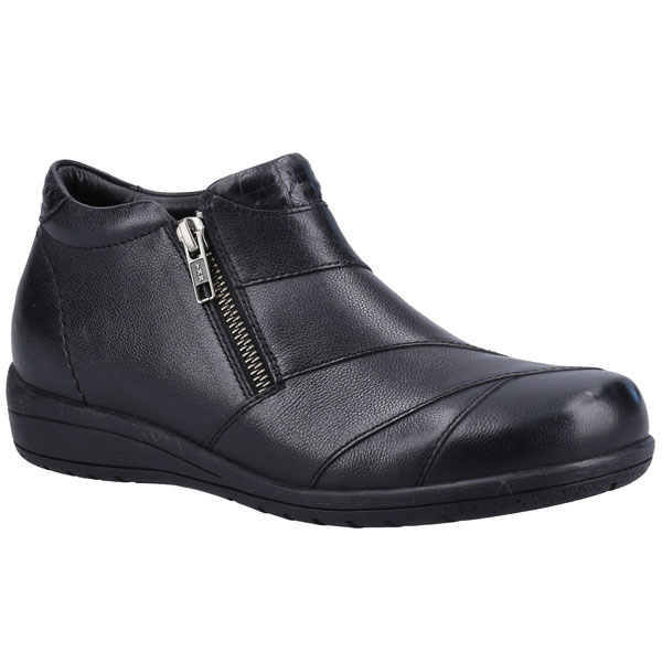 Friesan Traditional Walking Shoes