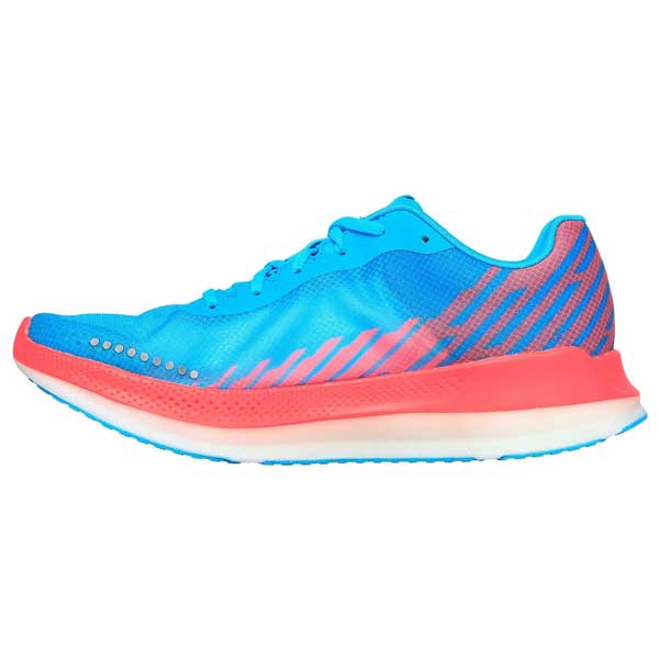 Razor Excess Lace-Up Performance Shoes