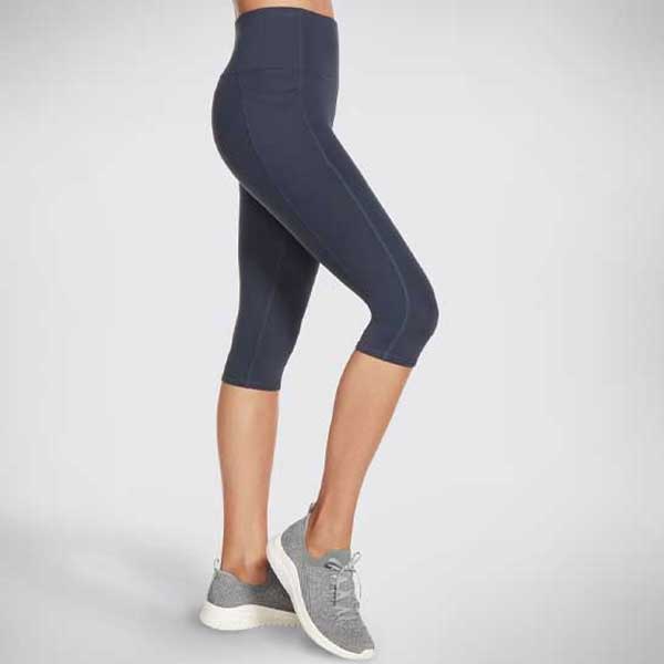 GOFLEX High-Waist Capri Leggings with Pockets