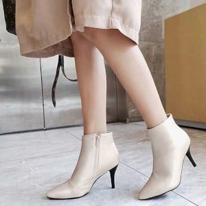 Ladies Mid Boot
