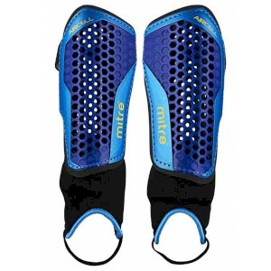 Lightweight Aircell Carbon Shin Guard