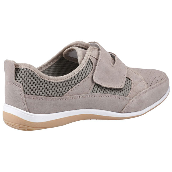 Pamela Smart-Casual Comfort Shoe