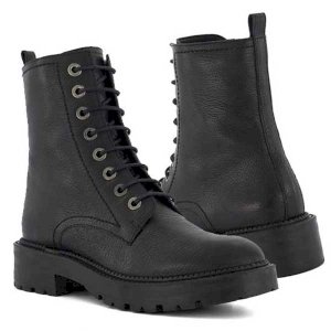 Press Lace-Up Fastening Boot