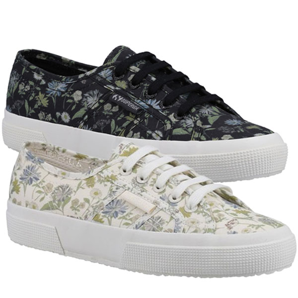 Printed Floral Lace-Up Shoes