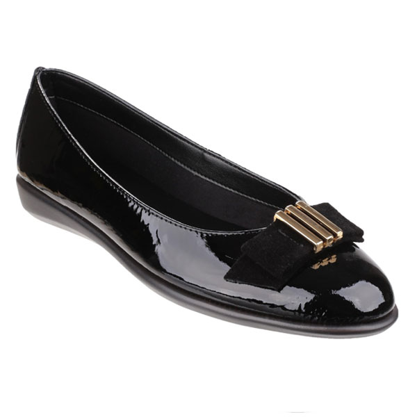 Rise A Bow Lapo Leather Pumps with Bow Detail