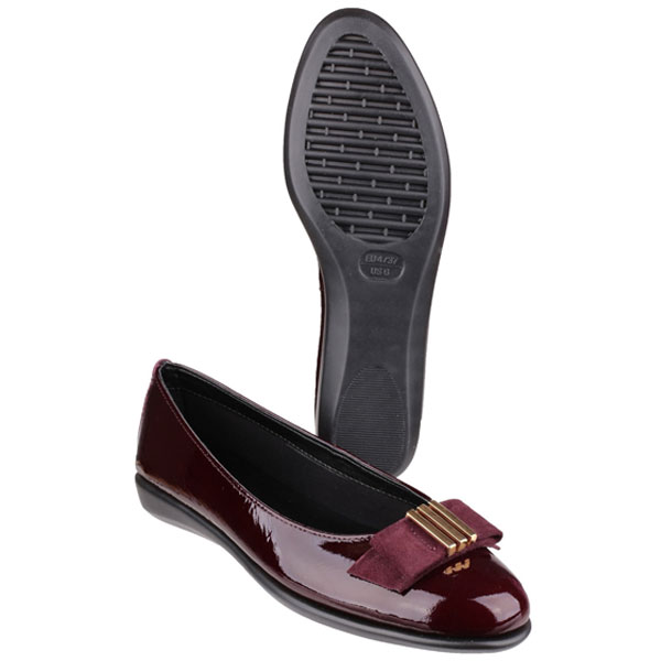 Rise A Bow Lapo Leather Pumps with Bow Detail