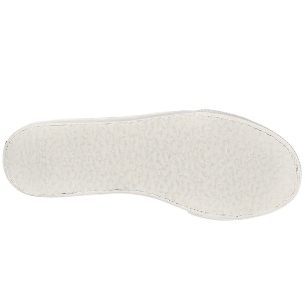 Sleek Platform Sneaker – Leather Finish