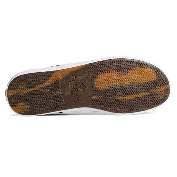 Striper II Sneakers– SeaCycled Materials, Classic Comfort