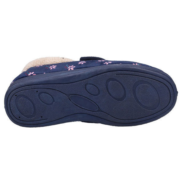 Tunnis Soft-Lined House Slipper