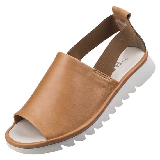 Vacchetta Open Toe Sandal by Wat Is Wav